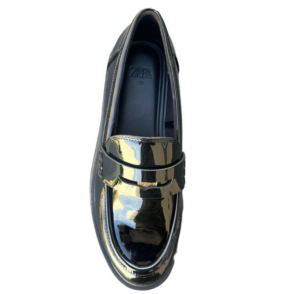 Zara Women\'s Treaded Sole Loafers Black Patent Leather Shoe Size US 8 main image 10